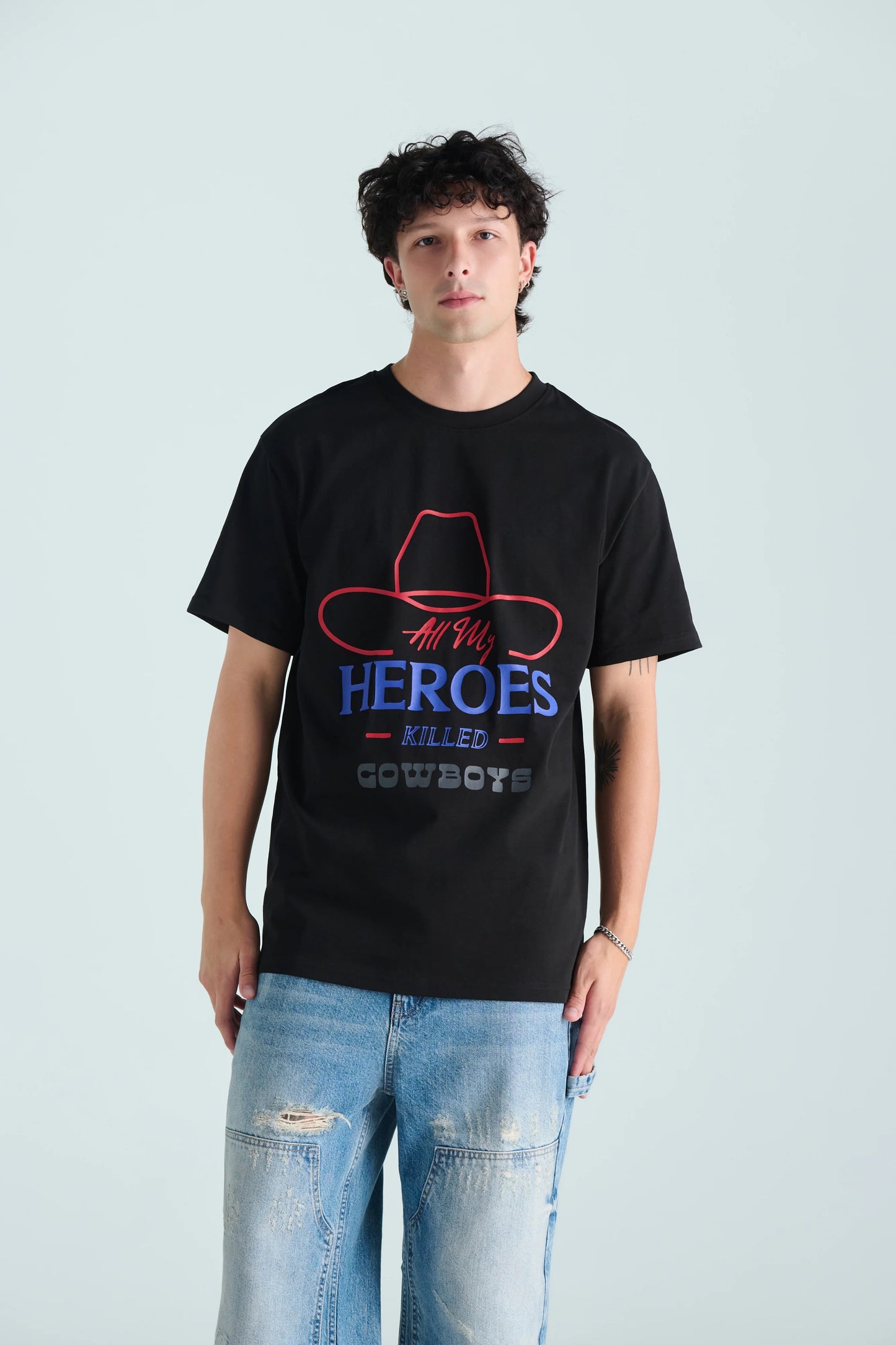 ALL MY HEROES TEE - BLACK