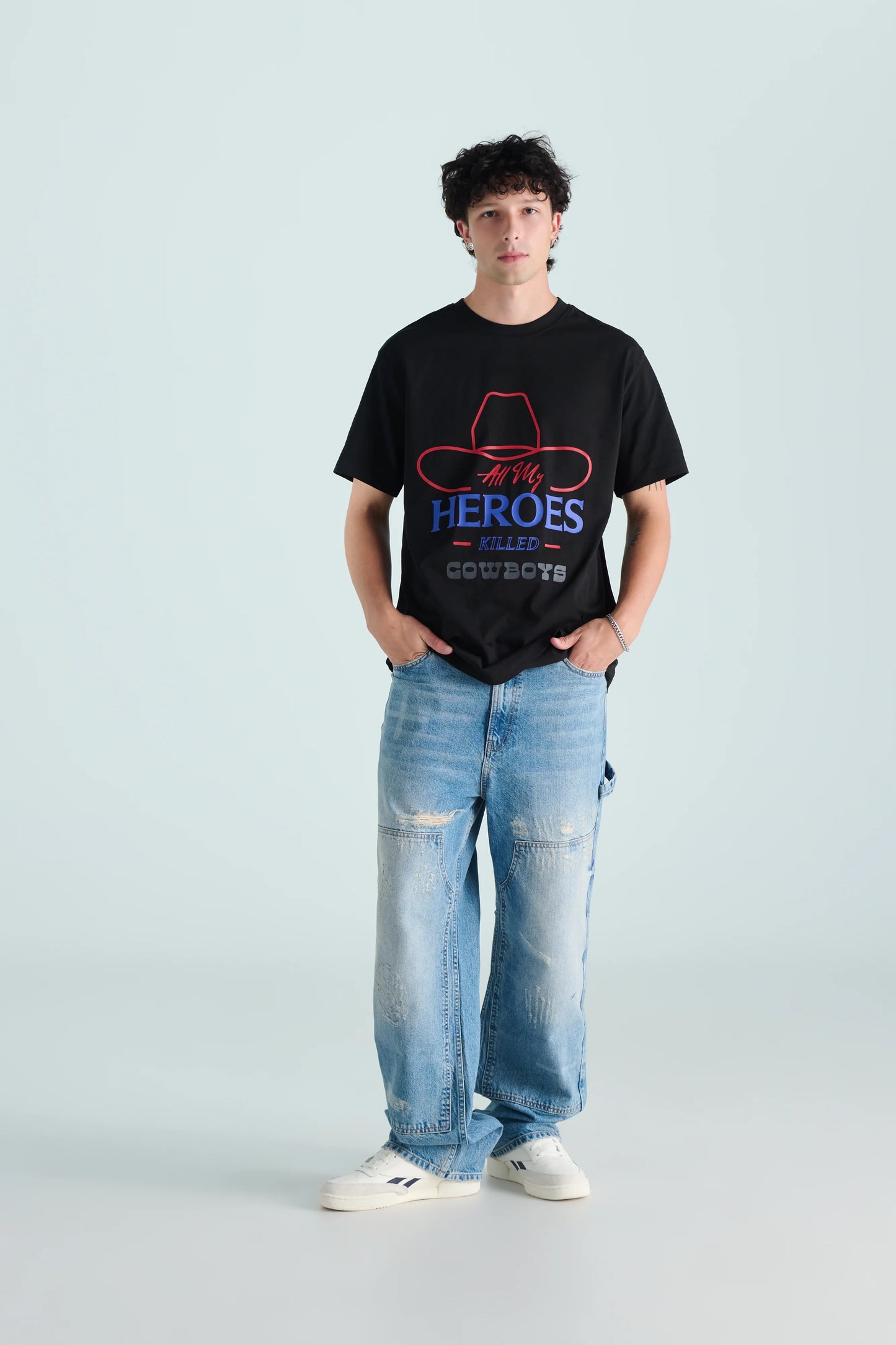 ALL MY HEROES TEE - BLACK
