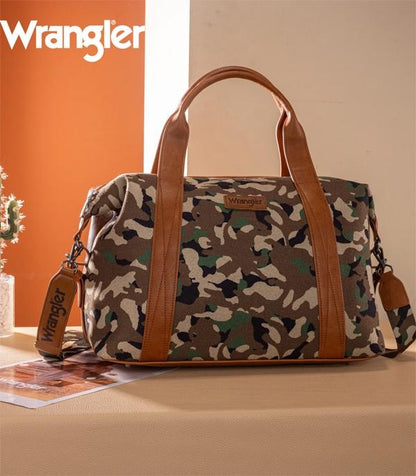 WRANGLER CAMO PRINT DUFFLE BAG